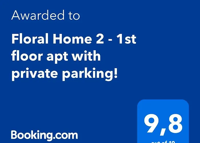 Floral Home 2 - 1St Floor Apt With Private Parking!
